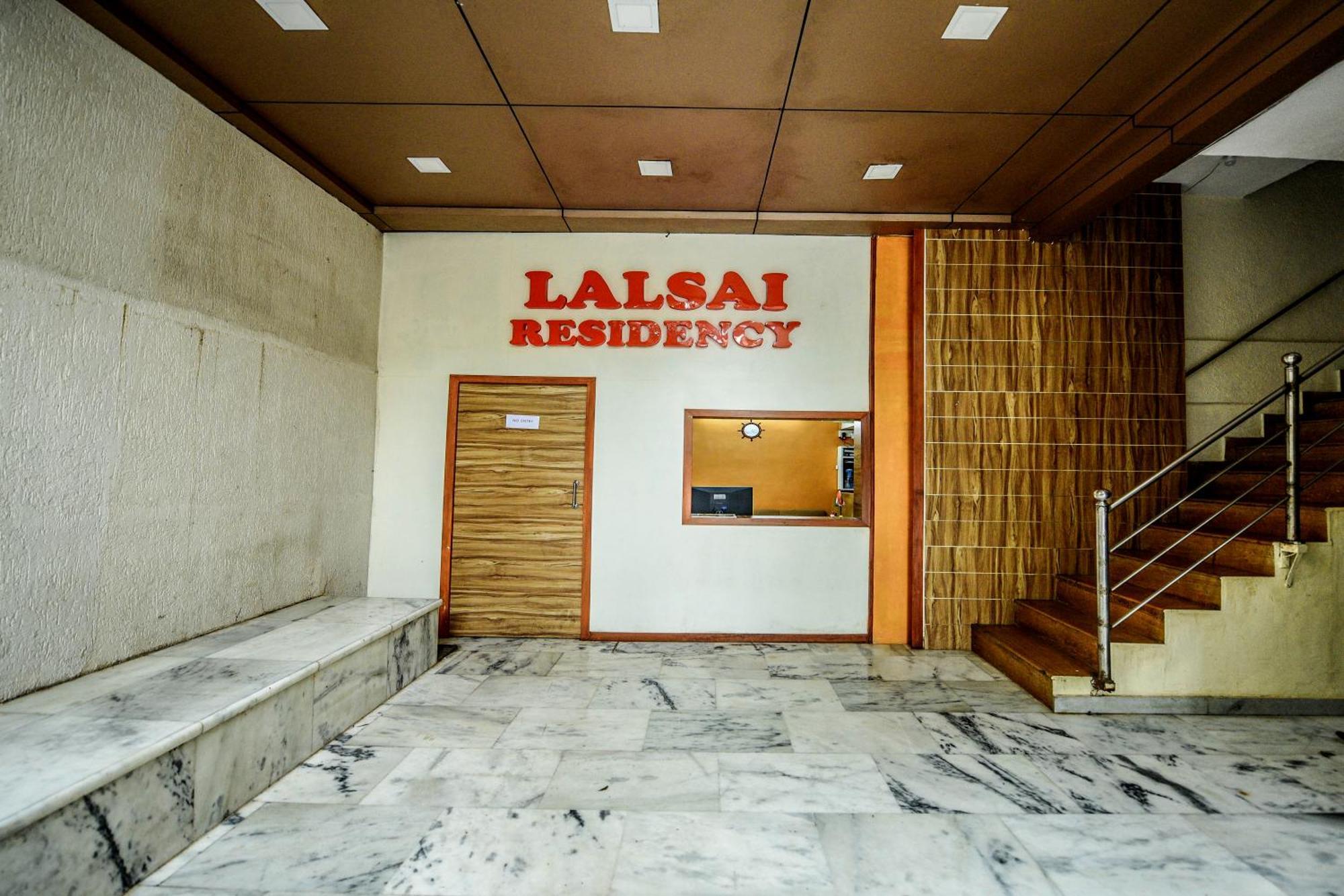 Lalsai Residency Andheri Mumbai Exterior foto